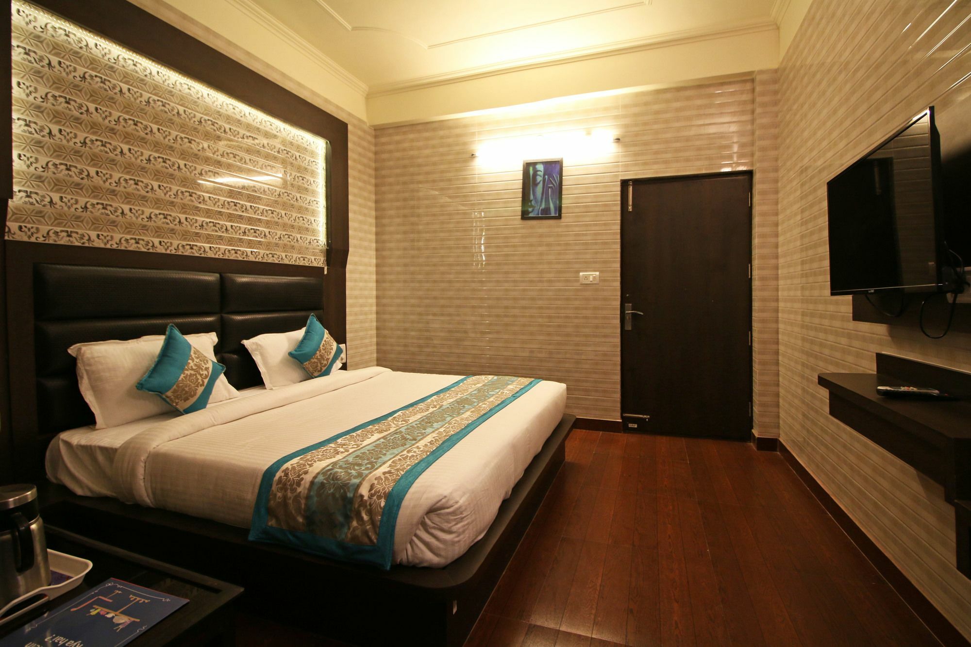 Oyo 5540 Etiler Hotel Katra  Exterior foto